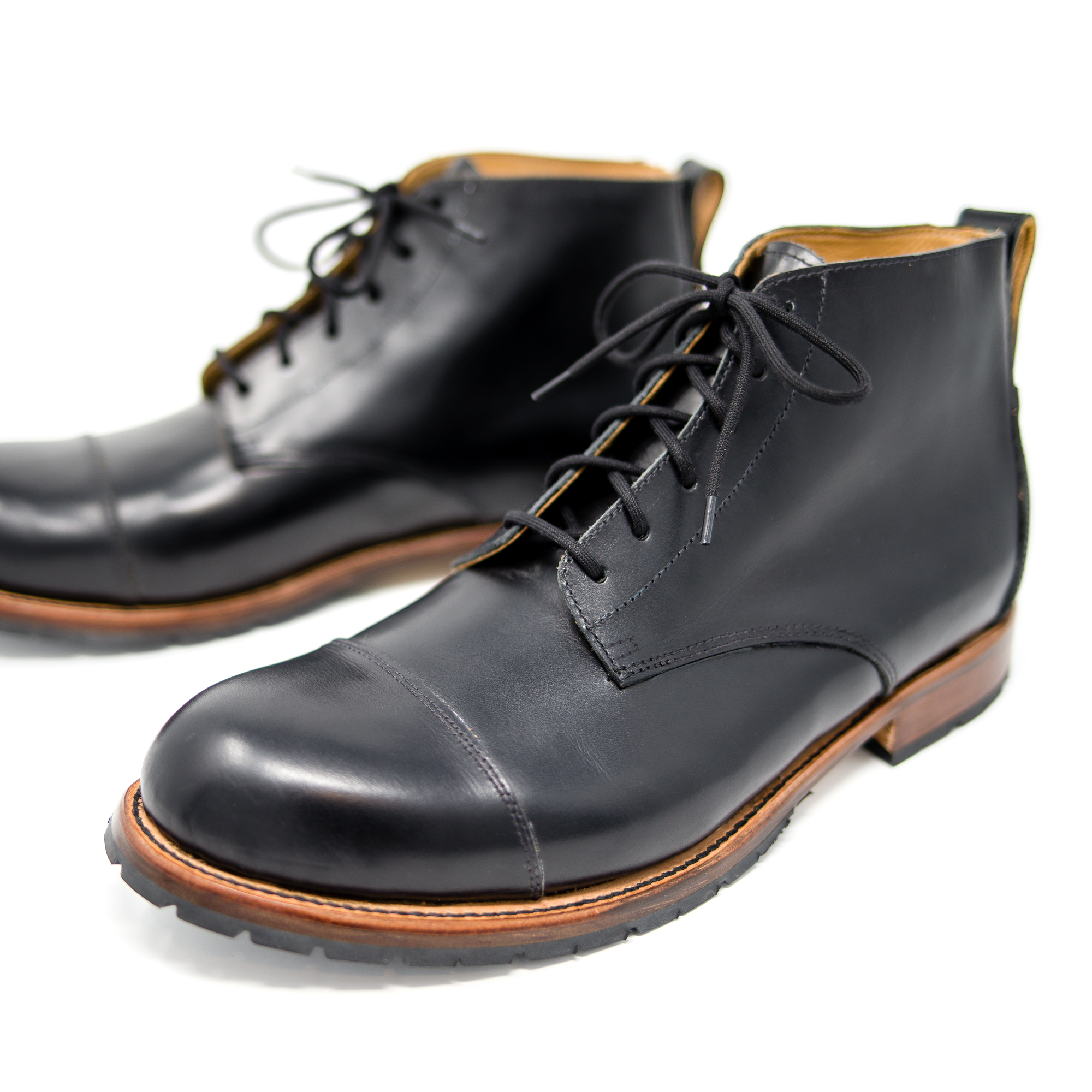 Black Shoelaces | Cord Shoes and Boots | Made in Italy